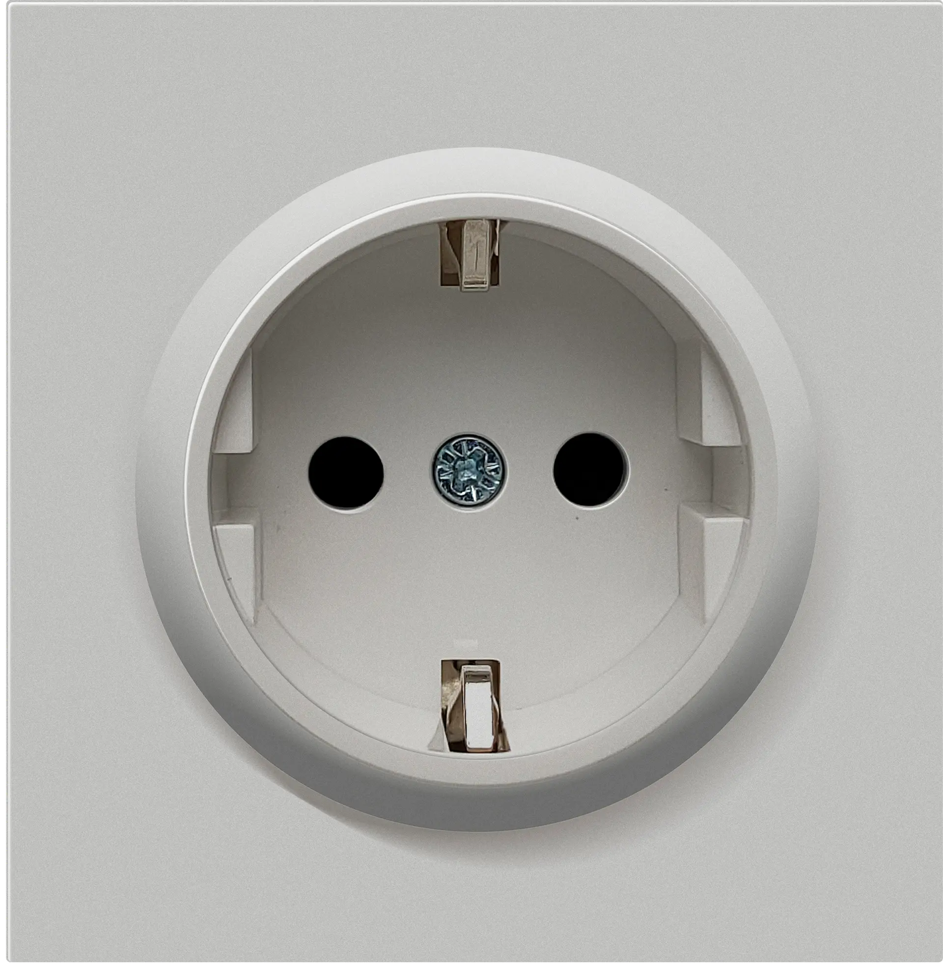 Матовый серый